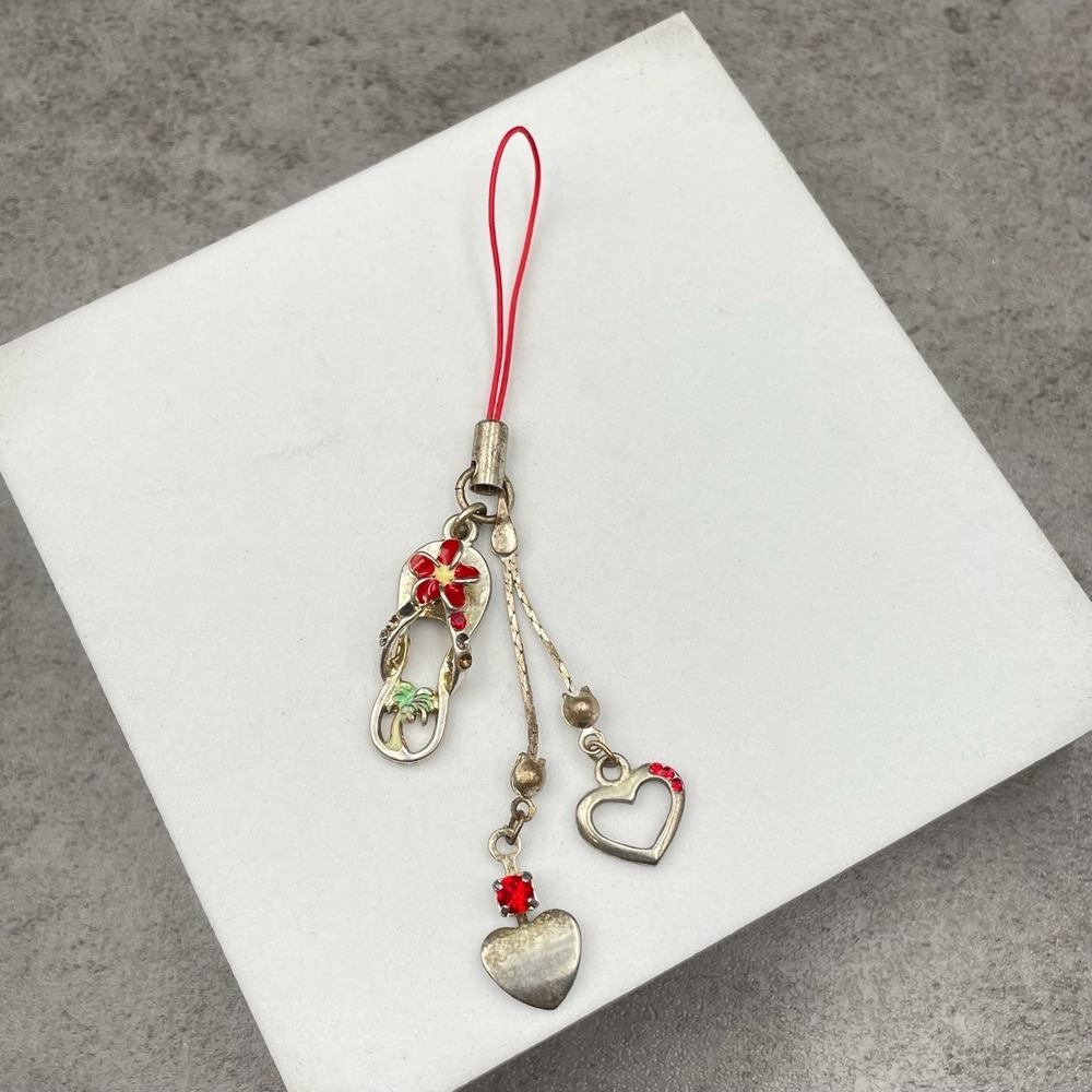 Y2K Silver-Tone Embellished Red Plumeria Flower‎ Heart Dangle Cell Phone Charm